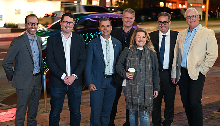 Mayor Mark Irwin, Patrick Gorman MP, Frank Paolino MLA and Ward Councillors with the new lights.
