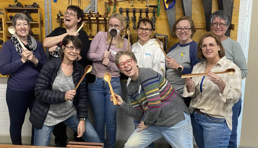 Stirling Women's Shed - Carve Birds and Animals